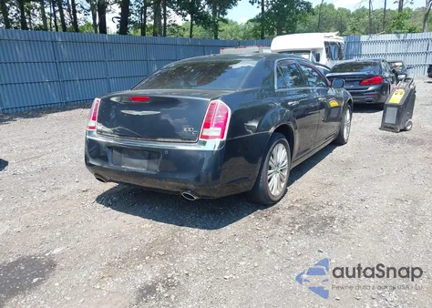 2013 Chrysler 300C Awd from USA, damaged, VIN 2C3CCAKT3DH641201
